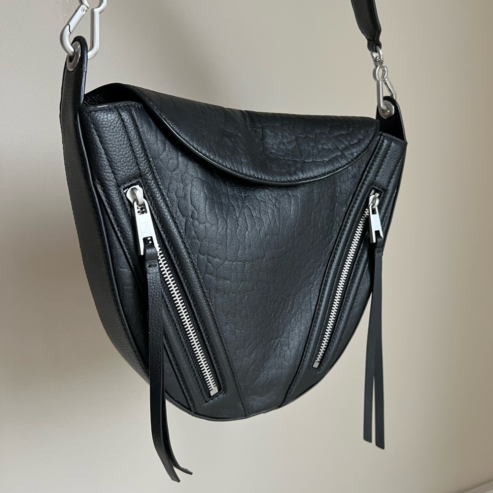 Vince Camuto bag